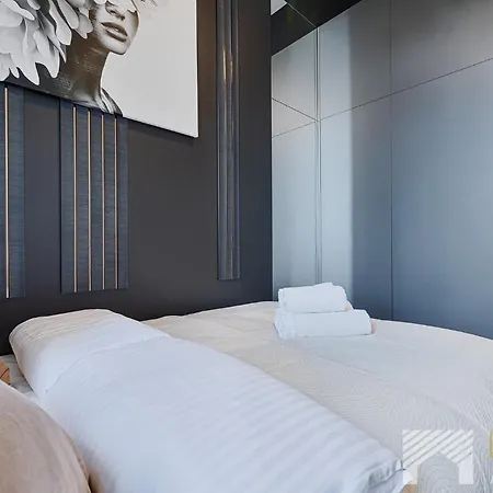 Jaracza Exclusive By Lookap - Darmowy Parking W Centrum!! 公寓